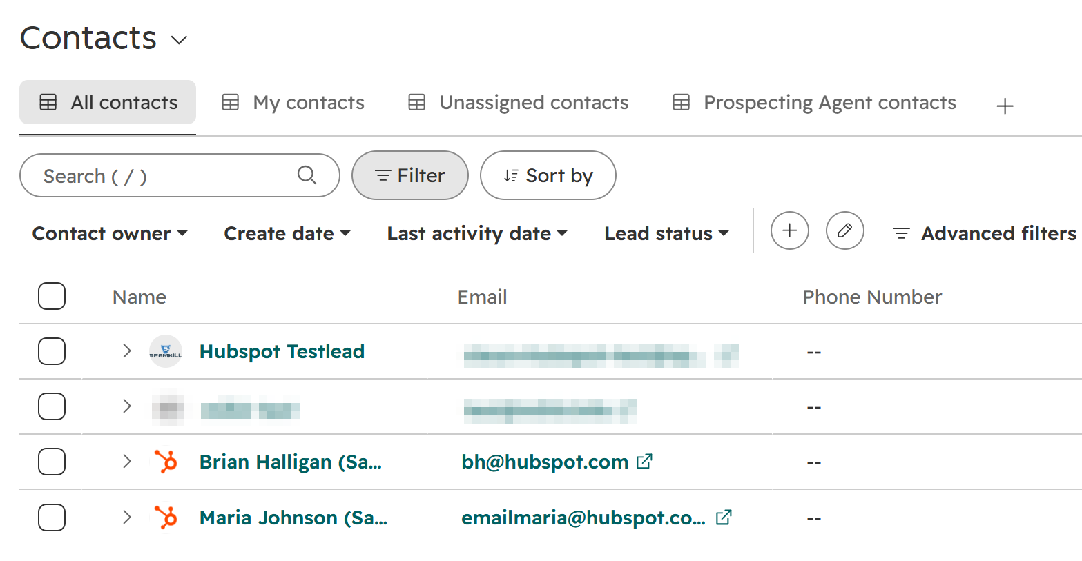 HubSpot Contacts with the new test contact at the top of the list